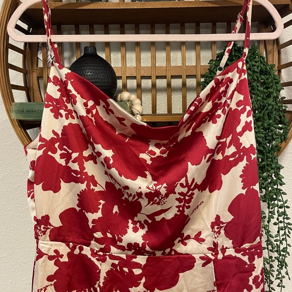 NWT Miss guided cami ruffle side midi dress floral slip dress - Picture 2 of 5